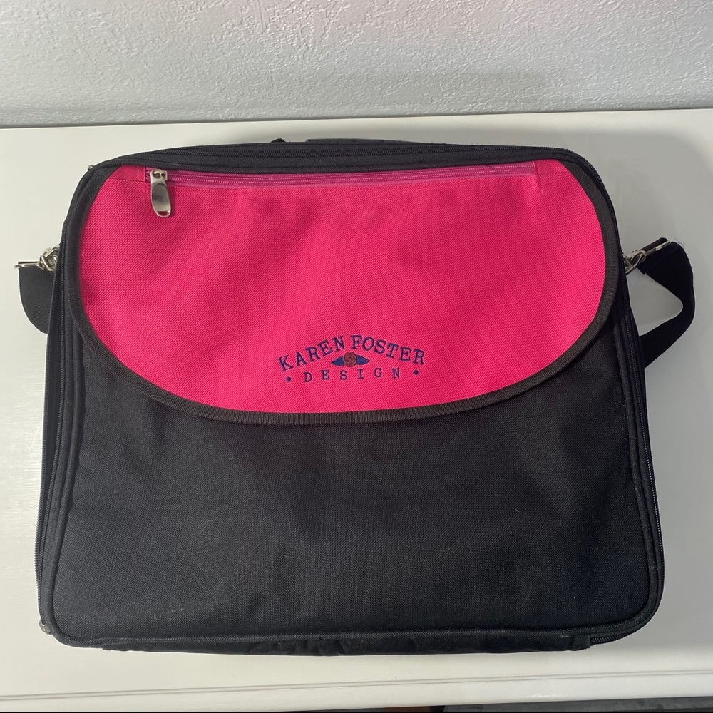 Karen Foster Design scrap booking bag